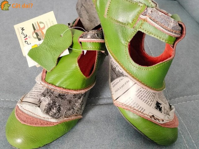 Pantofi originali din piele, verzi, cu imprimeu ziar