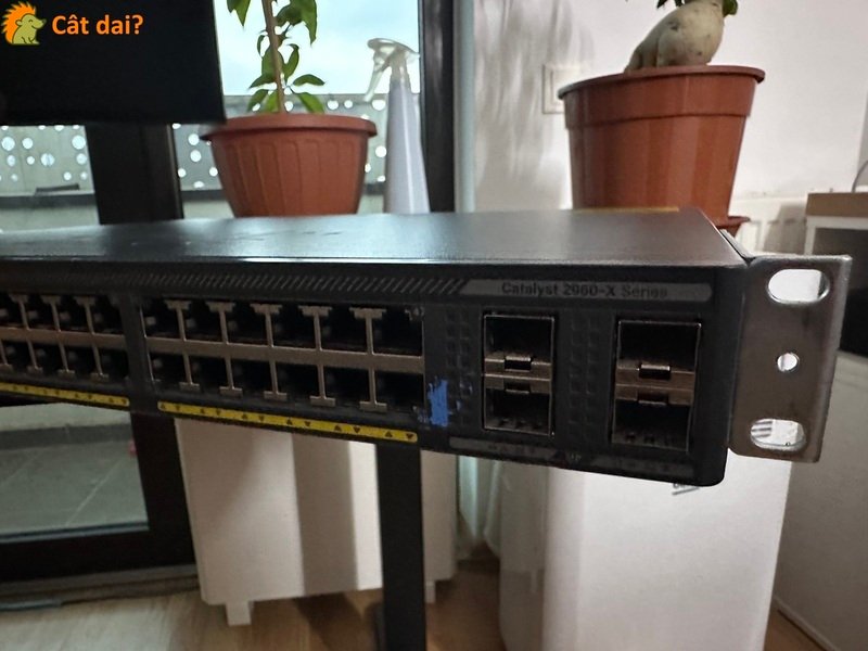 Switch Cisco Catalyst 2960X-48LPS-L - 2/2