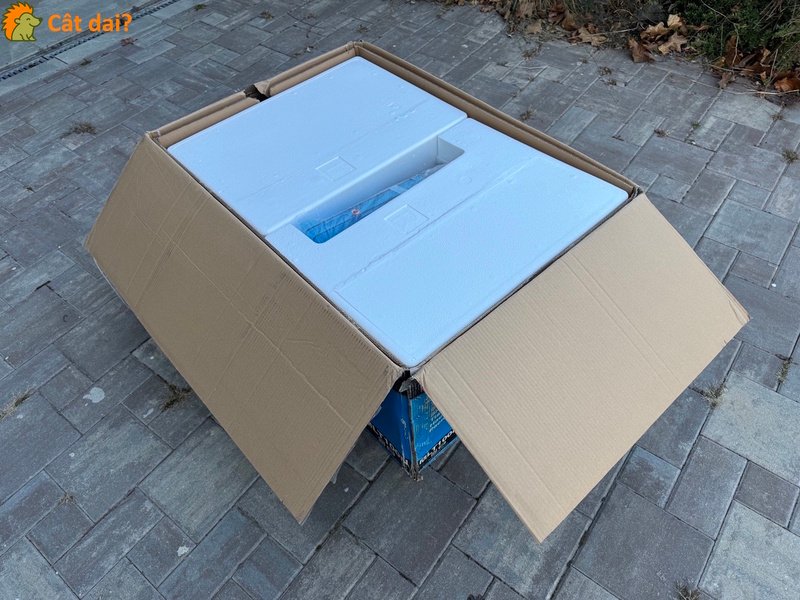 Fierăstrău de Banc Makita MLT100, 260mm - Nou, în Cutie Originală - 4/4