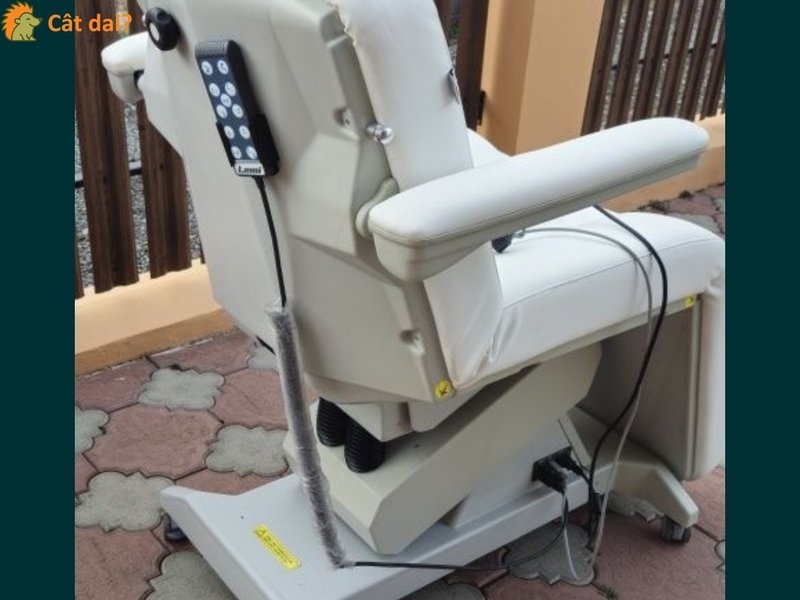Scaun cosmetic electric, alb - 3/4