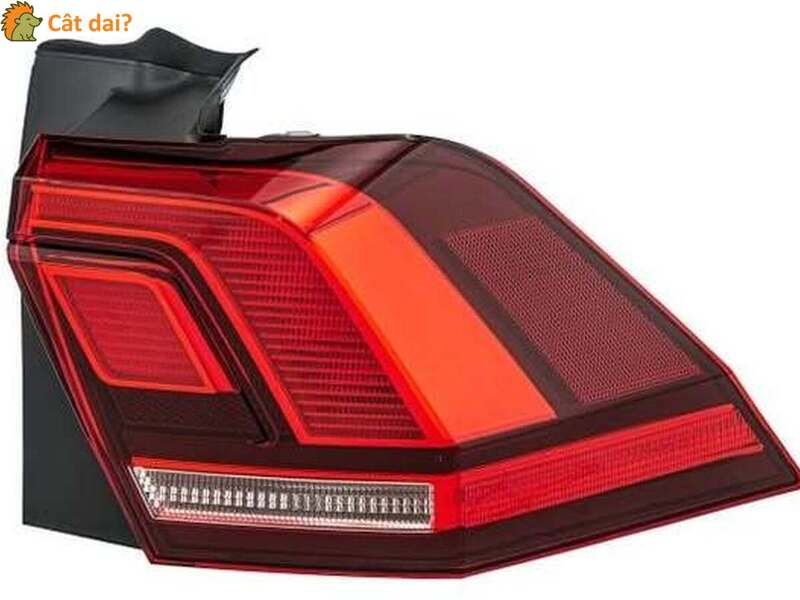 Stop/Semnalizare spate dreapta Volkswagen Tiguan (2016-2020)