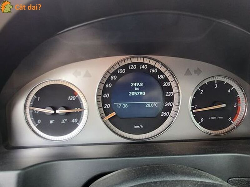 Mercedes-Benz C-Class (W204) alb, 205790 km - 7/10