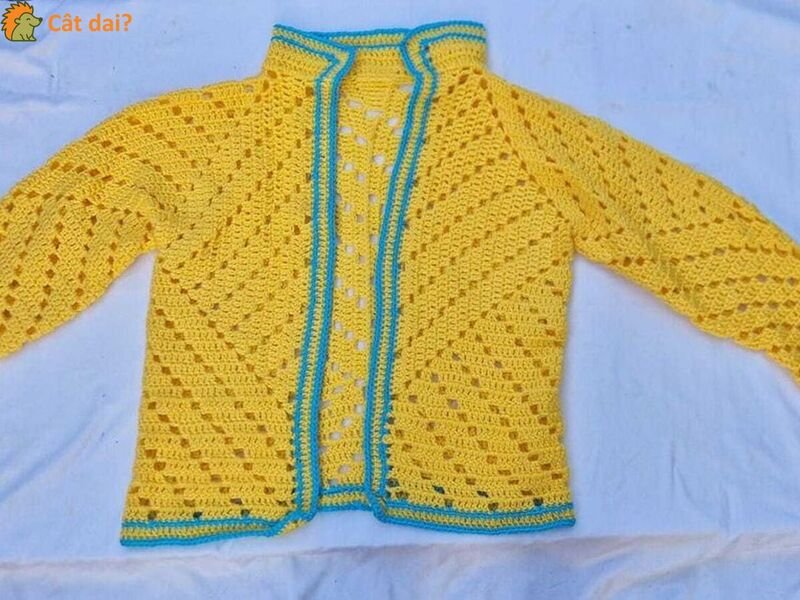 Jacheta croșetată manual, mărime unică
