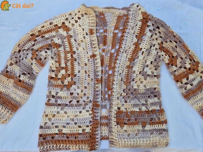 Jacheta croșetată manual, mărime unică - 2/2