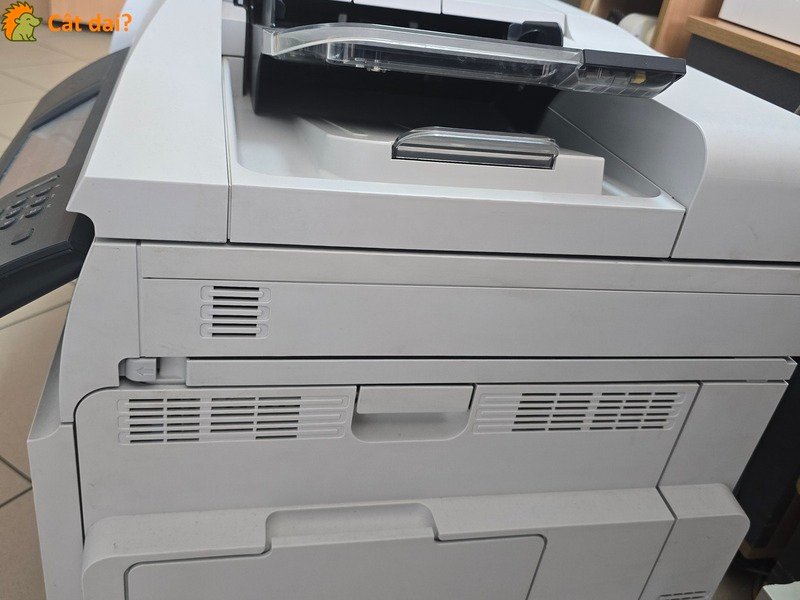 Imprimantă multifuncțională HP Color LaserJet CM4540 - 5/6